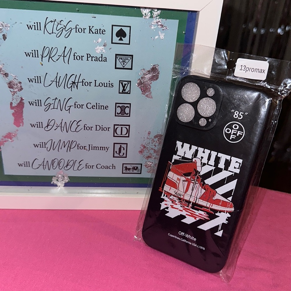 Off-White Phone case